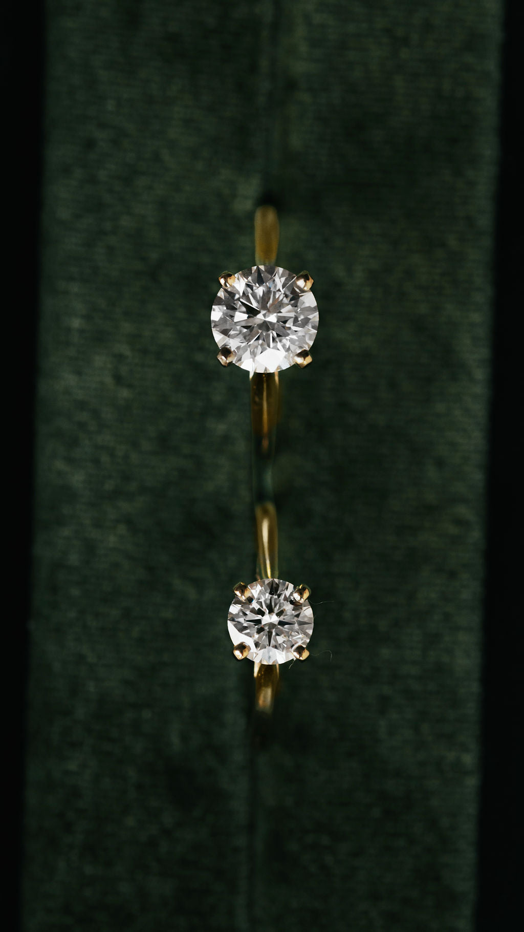 2ct Lab Grown Diamond Engagement Ring | 9ct Yellow Gold | Round Brilliant | IGI Certified
