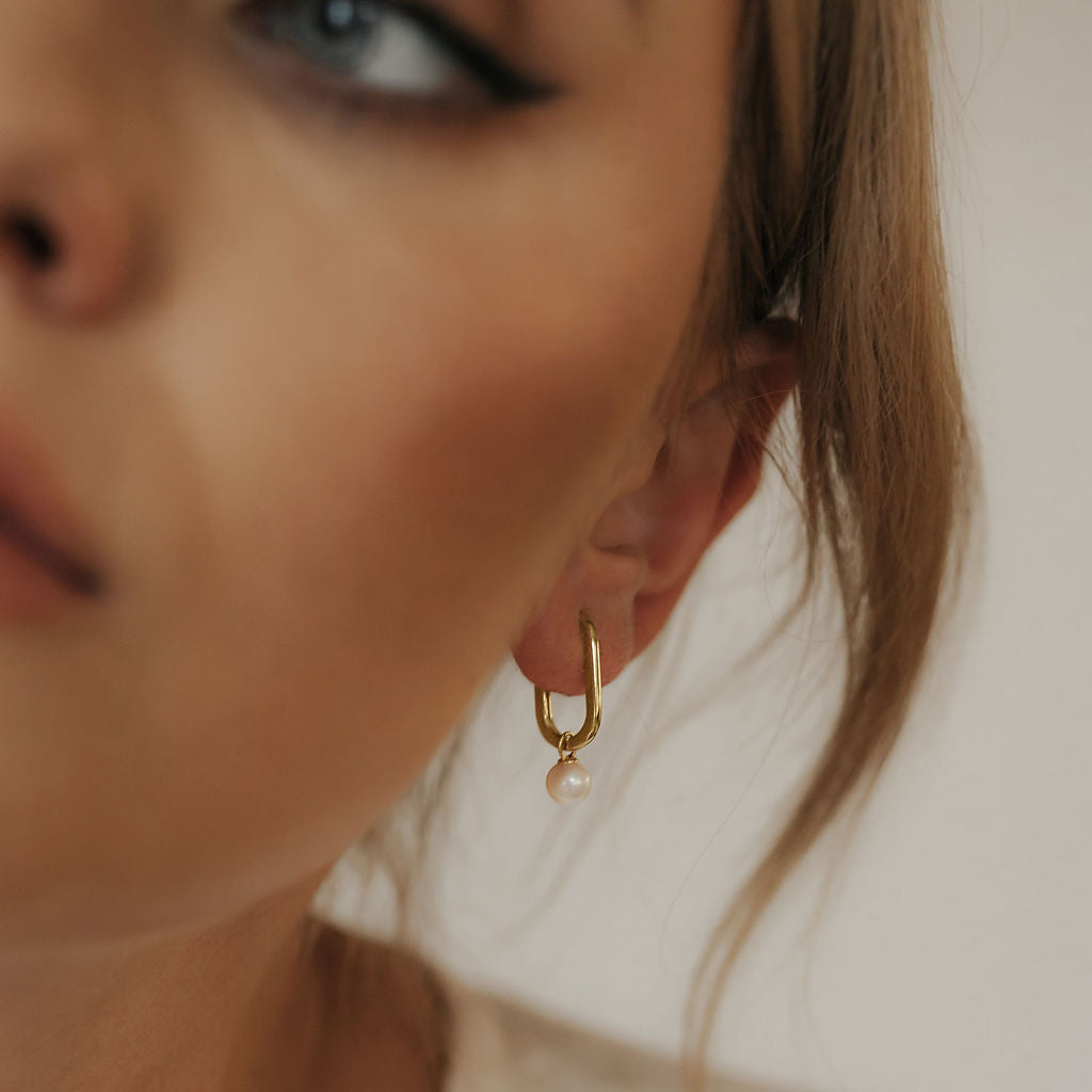 Pearl drop rectangle hoop earrings in 9ct yellow gold, detachable freshwater pearl drops