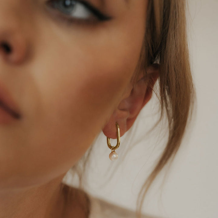 Pearl drop rectangle hoop earrings in 9ct yellow gold, detachable freshwater pearl drops