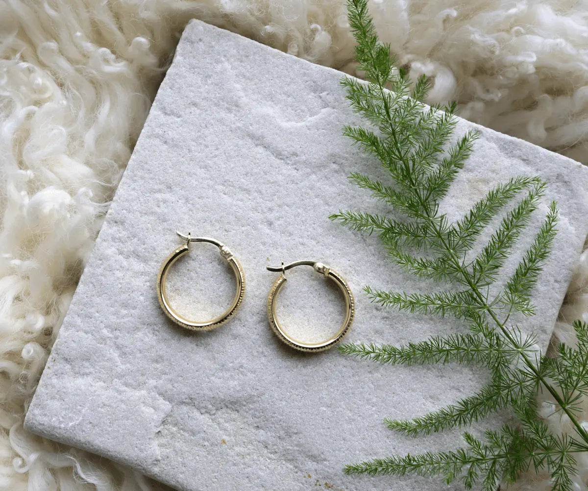 9ct Solid Gold Ribbed Hoop Women Earrings  