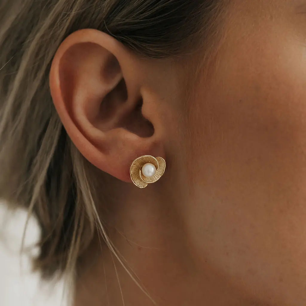 Bloom Pearl Stud Earrings – 9ct Yellow Gold THERESHEIS.jewels*