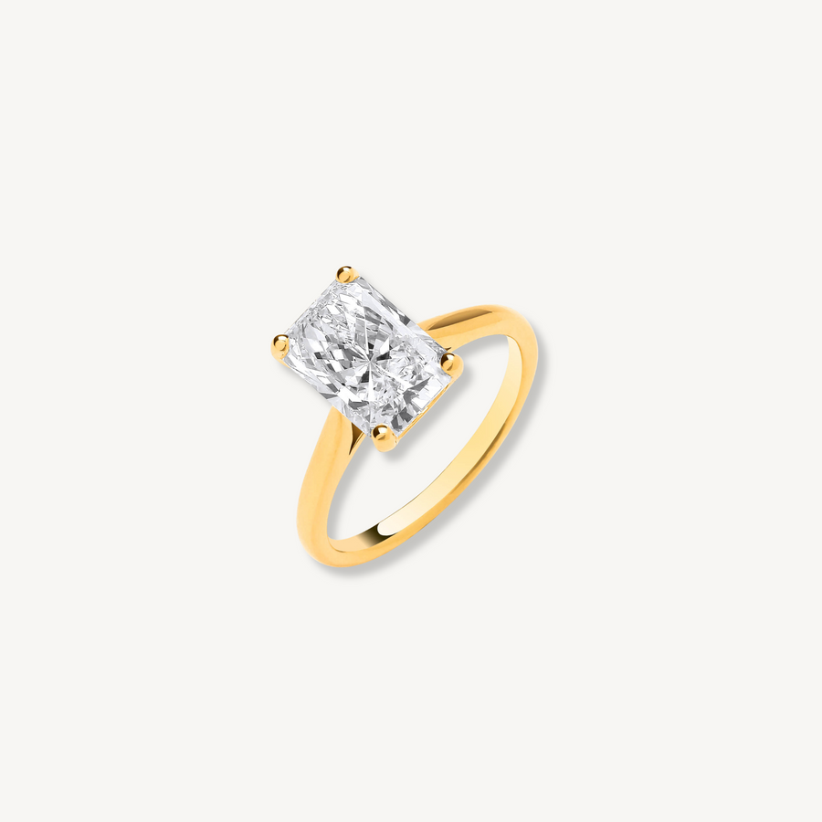 Radiant Cut Lab Grown Diamond Engagement Ring | 3.00ct D/E VS | 18ct Yellow Gold | IGI Certified