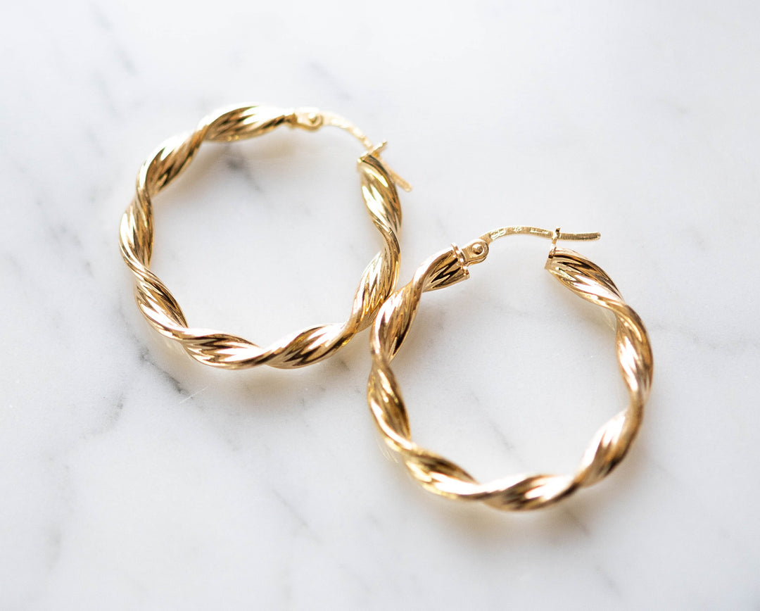 9ct twisted hoop earrings 26mm