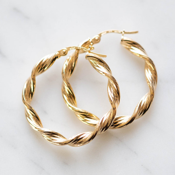 9ct twisted hoop earrings 26mm