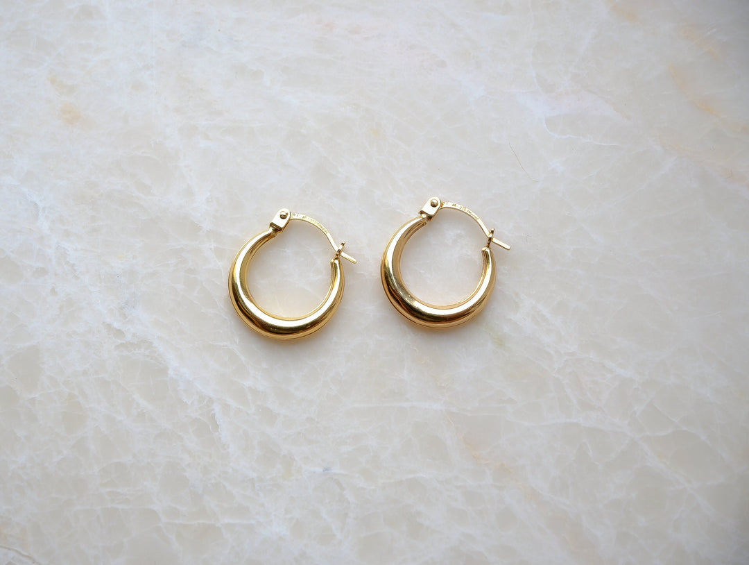 Small Solid 9ct Gold Hoop Earrings | Polished 15mm Hoops