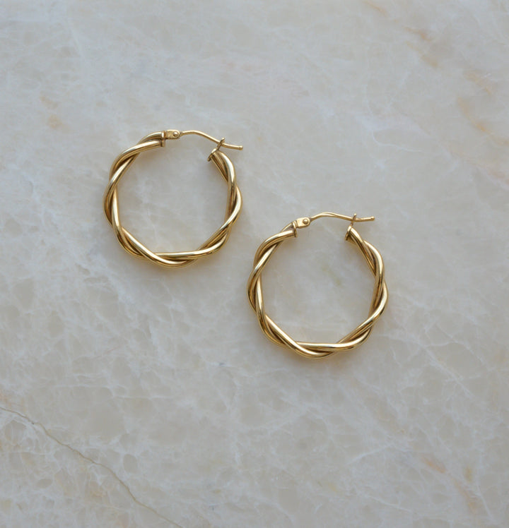 9ct Gold Twisted Hoop Earrings 25mm – Lightweight Elegant Everyday Jewelry Gift for Her